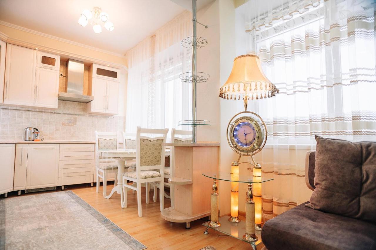 Апартаменты Люкс Рядом С Рекой Иртыш Pavlodar Exterior photo